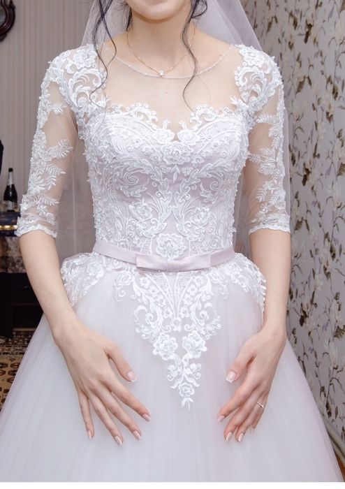 Продам весільну сукню 2019