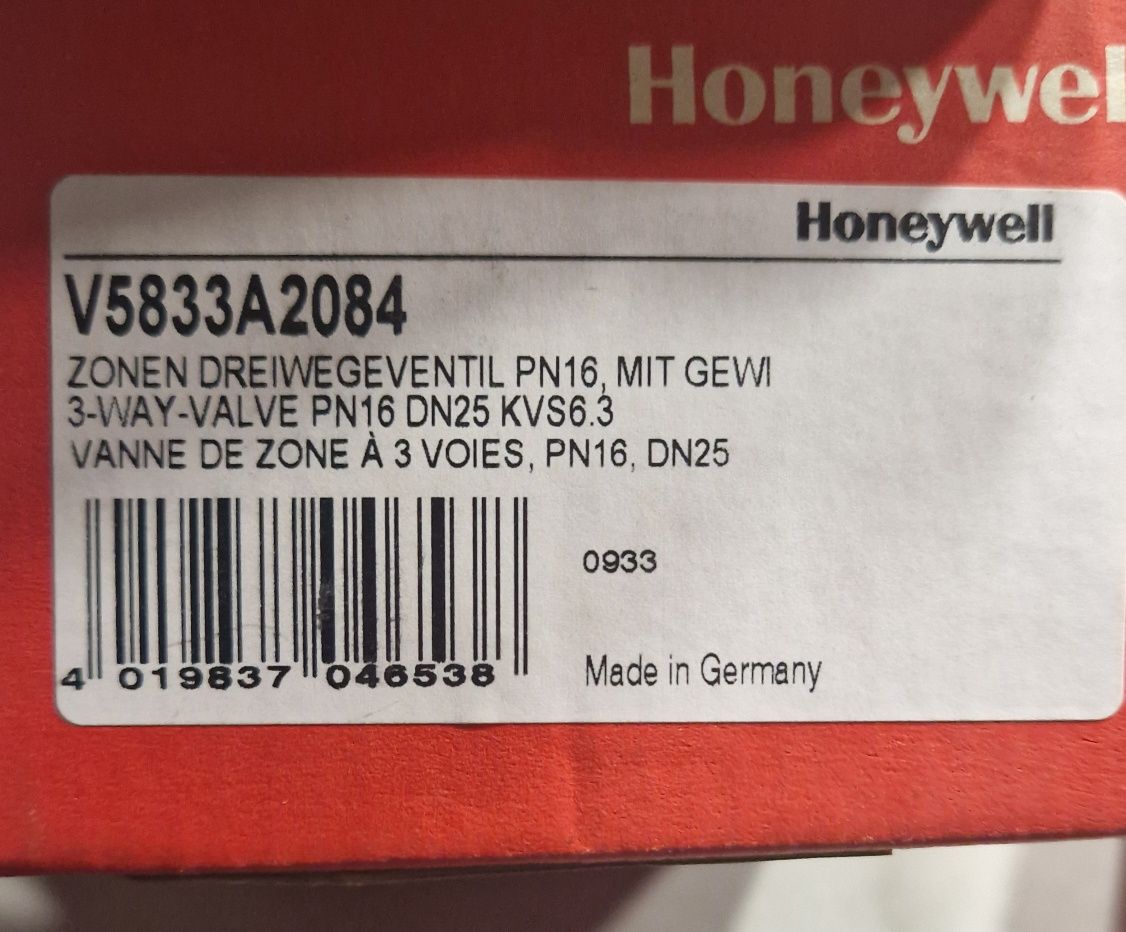 Zawór 3 drogowy Honeywell V5833A2084