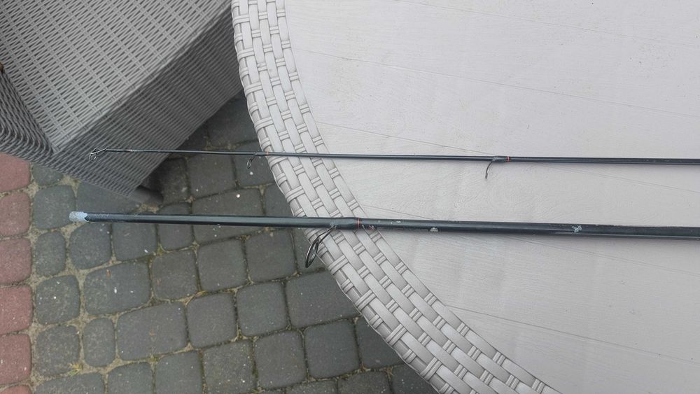 Używana wędka spinningowa JAXON