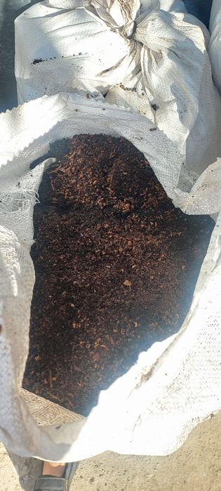 Тырса, стружка, опилки, щепа в мешках