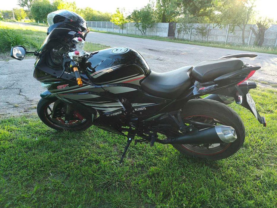 Moto - Leader Loncin ML250GTS