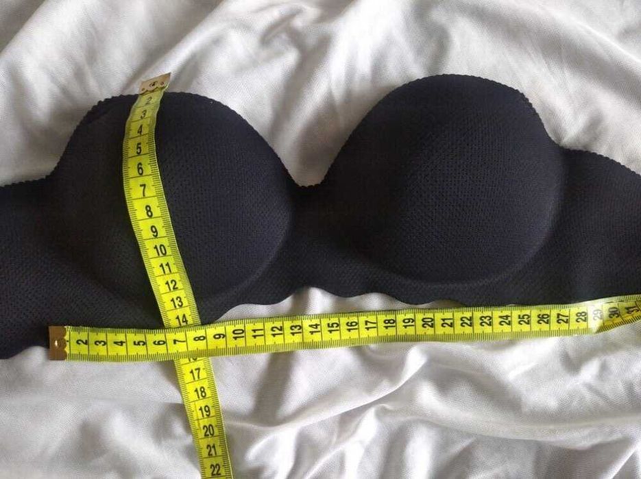 Новий безшовний бюстгальтер пуш-ап ,чашка без кісточок, р. С, Сток