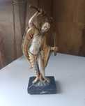 Estatua japonesa