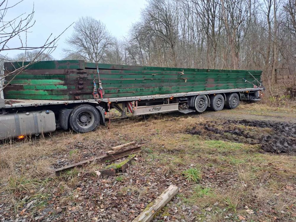 Konstrukcja hali 44m x 27m = 1200m2 - 22m x 60m