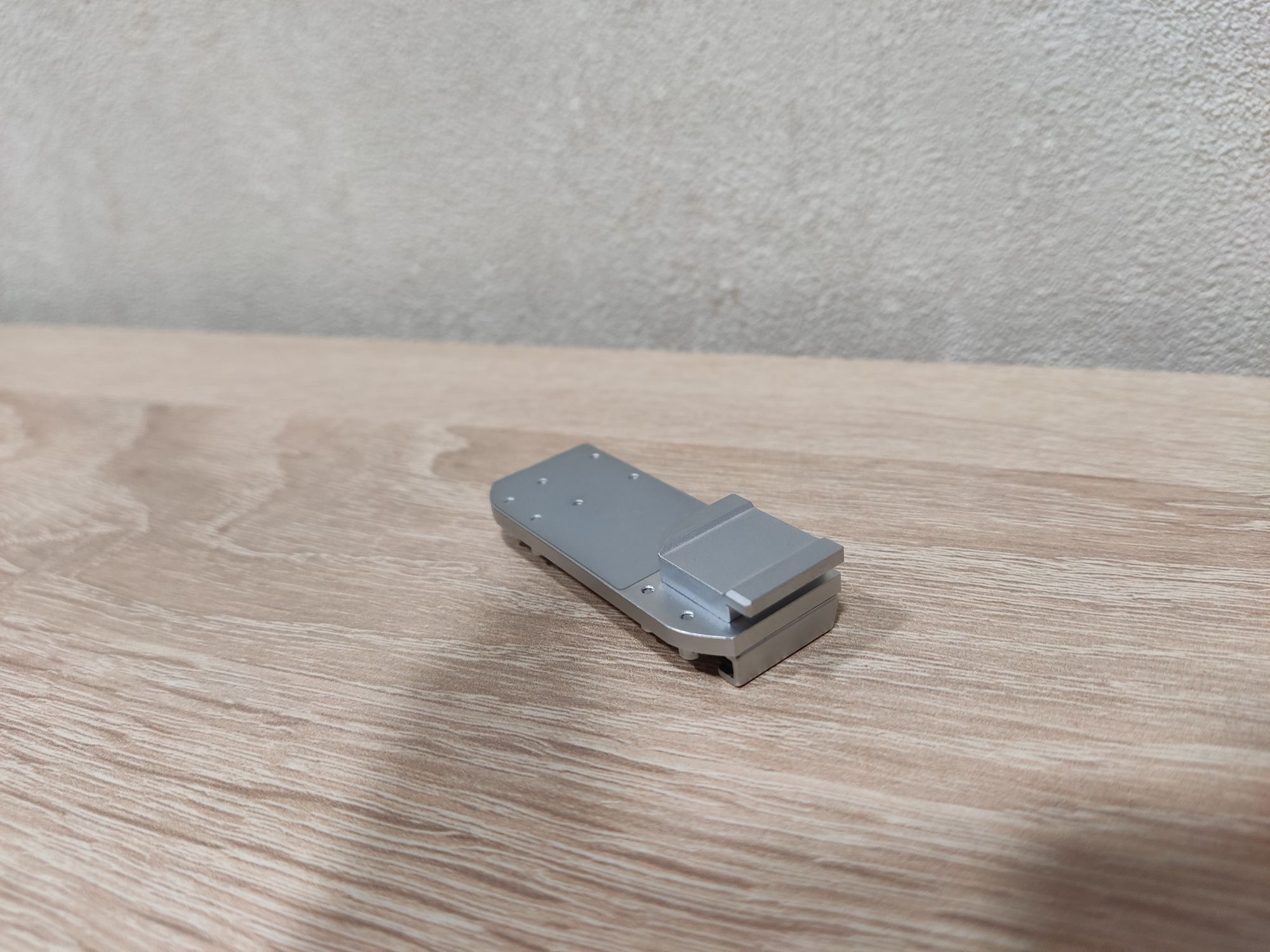 Переходник Voigtlander Double-Shoe Adapter (Type A)