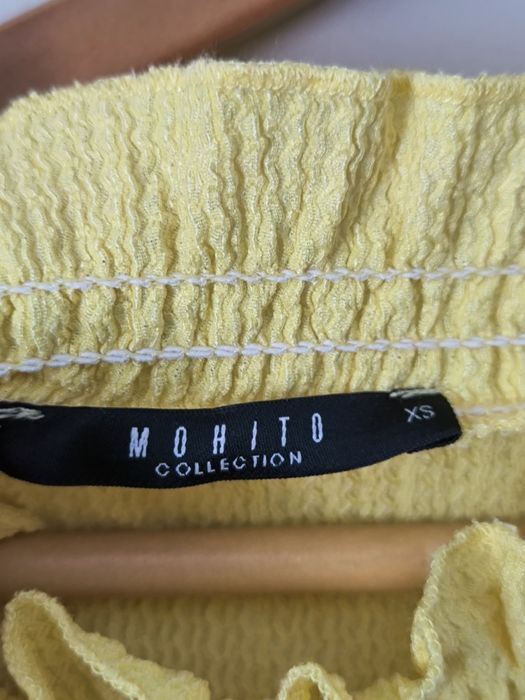 Sukienka Mohito XS hiszpanka długi rękaw