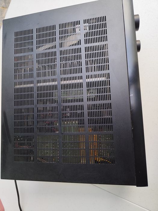 Yamaha DSP-A595 amplificador