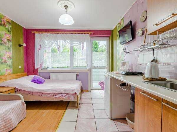 Całoroczne pokoje i apartamenty Janikowo w Stegnie