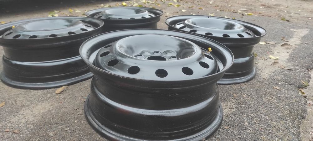 Диски R16 размер  5×112