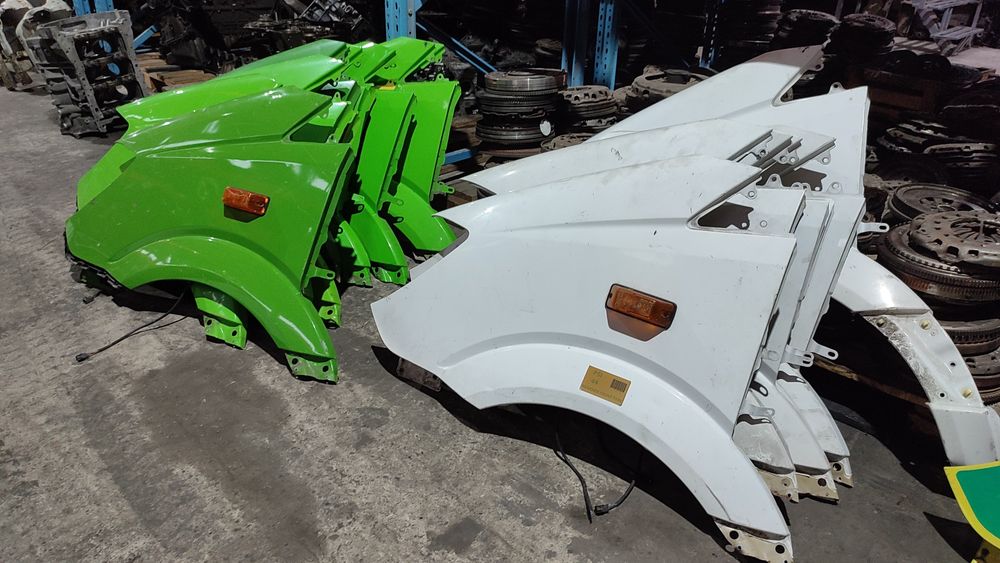 Крило MB Sprinter w906