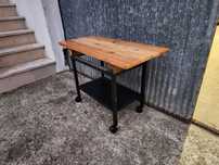 Mesa bancada multifuncional com 65 de alto e 120 x60com rodas e em mad