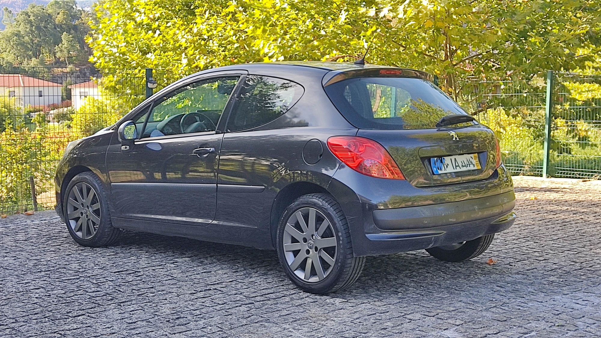 Peugeot 207 comercial 2 lugares - único