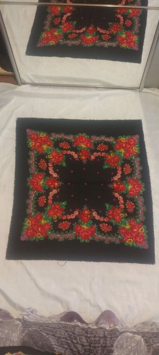 Польська старовинна хустка XX століття.