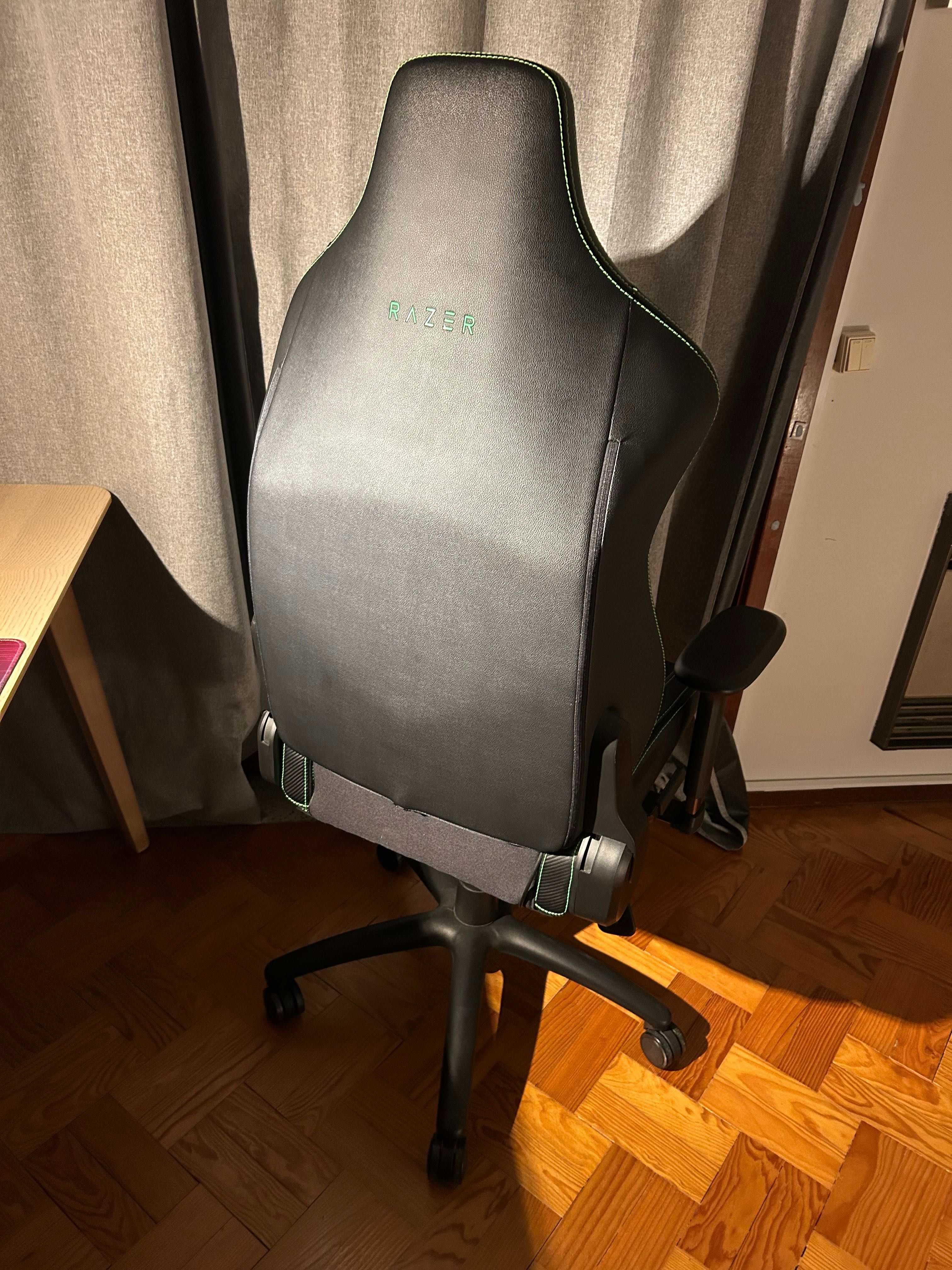Cadeira RAZER ISKUR | Como nova!
