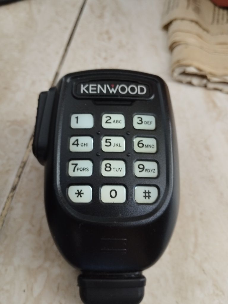 Radiotelefon Kenwood VHF cyfra/analog NXDN