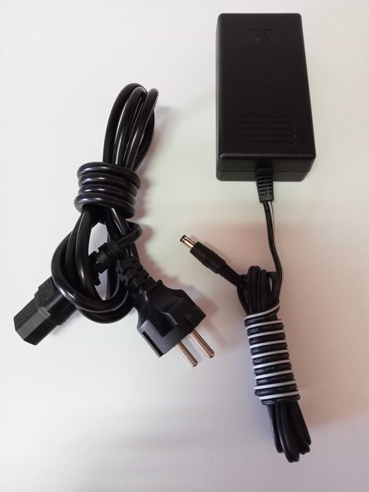 Carregador/adaptador HP 0950   -  
 3807 original