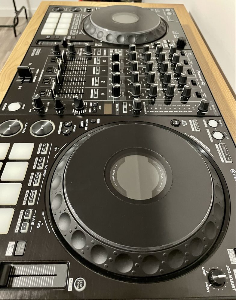 Profesjonalny kontroler Pioneer DDJ 1000 / Rekordbox DJ