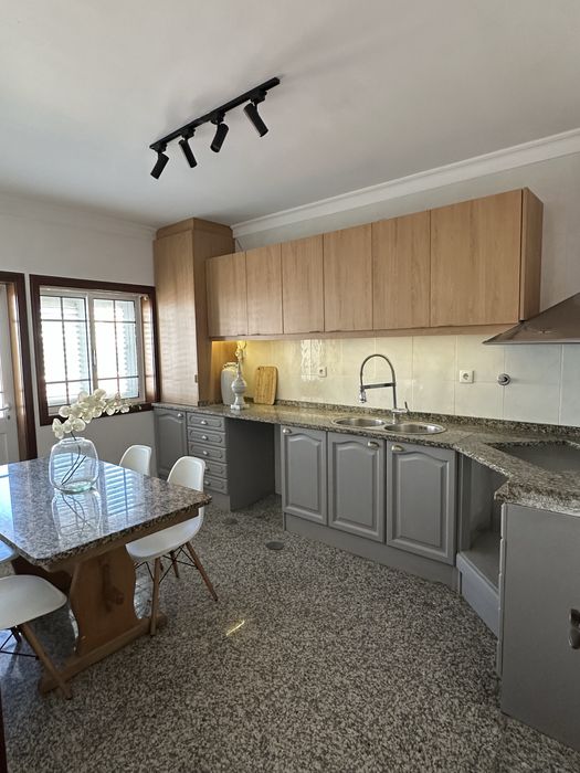 Moradia T4 para arrendamento Vila Nova de Gaia