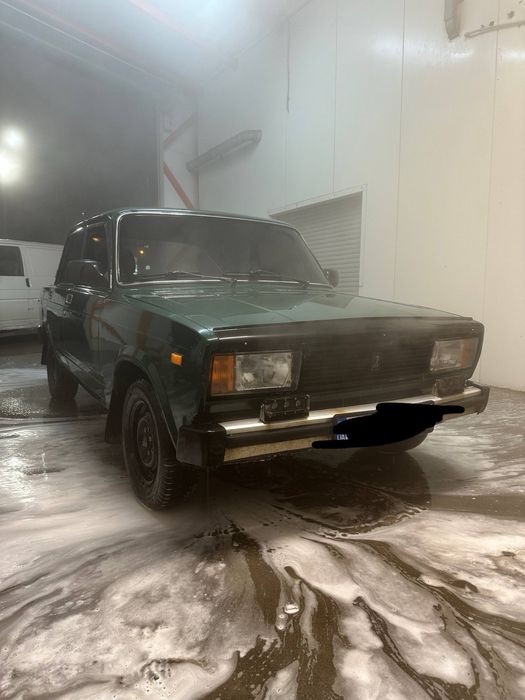 Продам ваз 2105 с переоформление срочно!