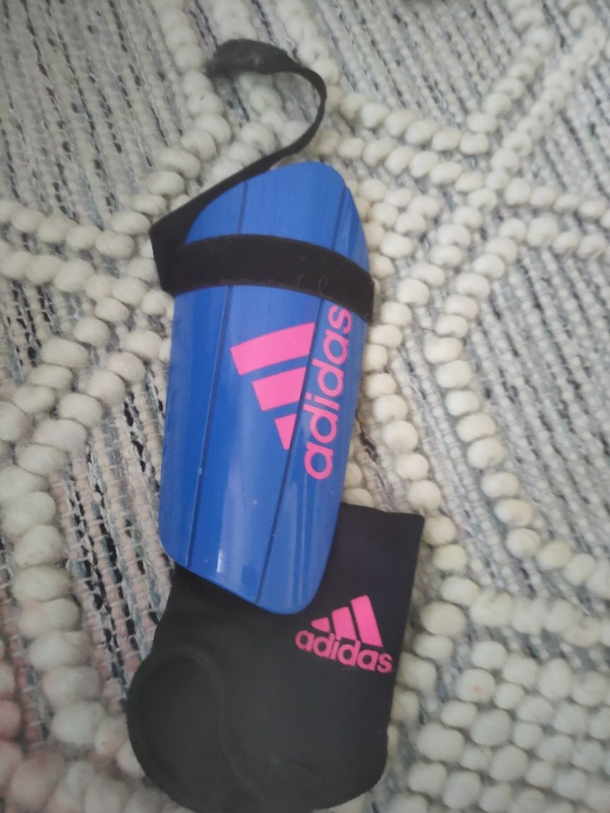 Ochraniacze adidas