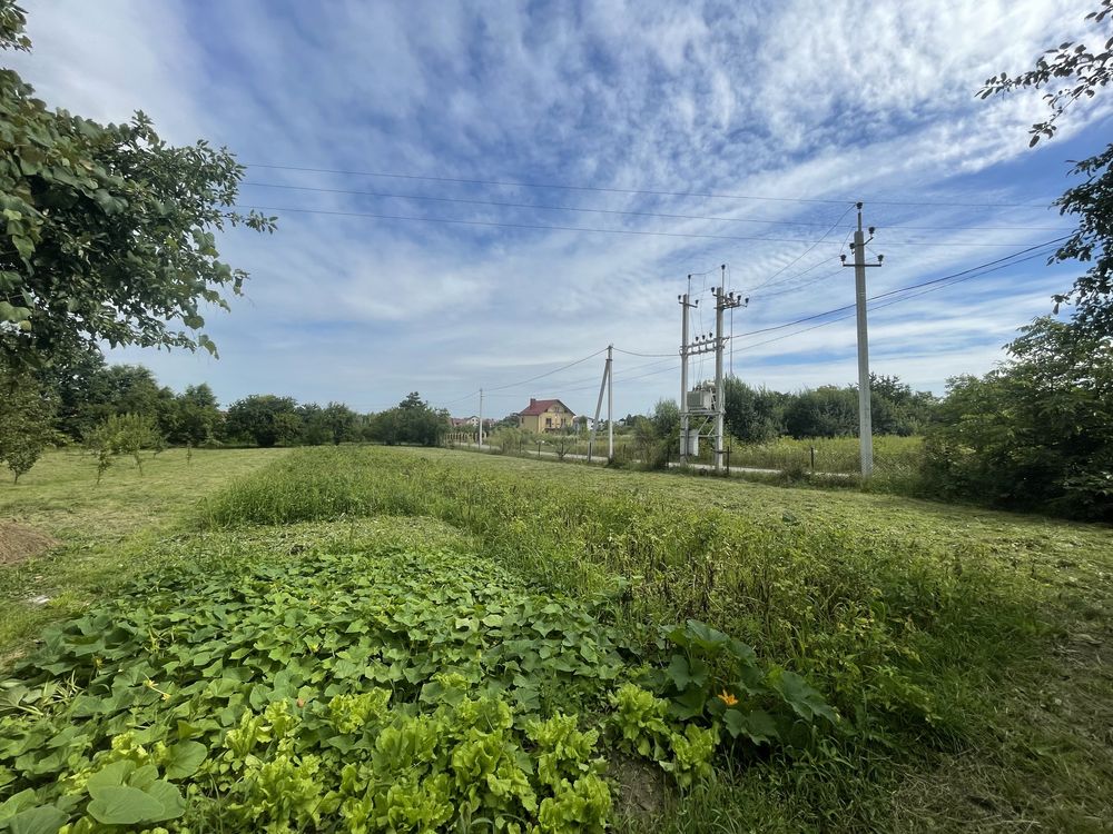 Земельна ділянка під забудову