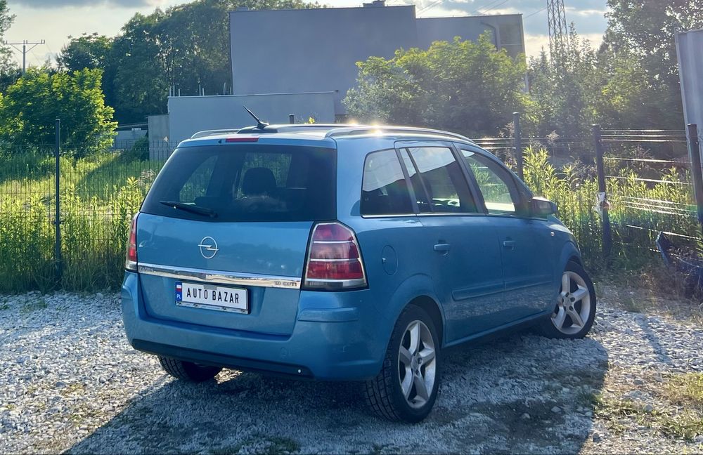 Opel Zafira 1.9 CDTI * Automat * 7-Osob * Klima * 2007 * Alu* Super St
