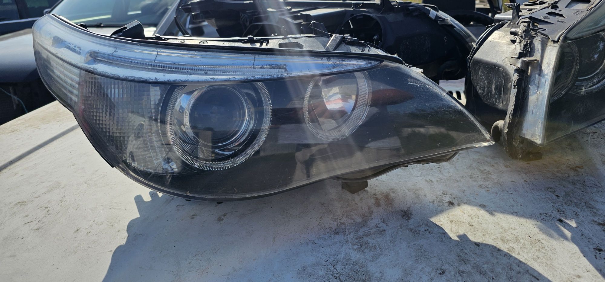 Lampy Lewa i Prawa e60 Xenon Dynamic komplet EU