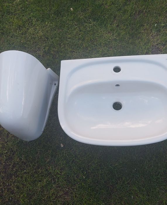 Умывальник Коlo б/у (60см)