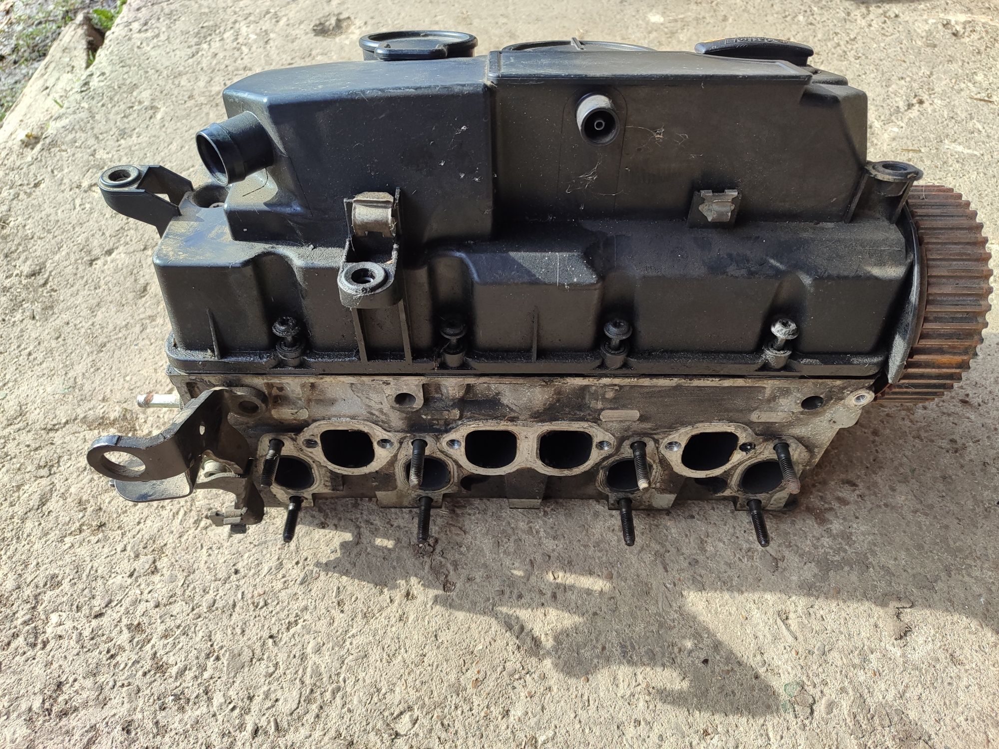 ГБЦ взборі 1.9TDI для Volkswagen Caddy 2004-2010p