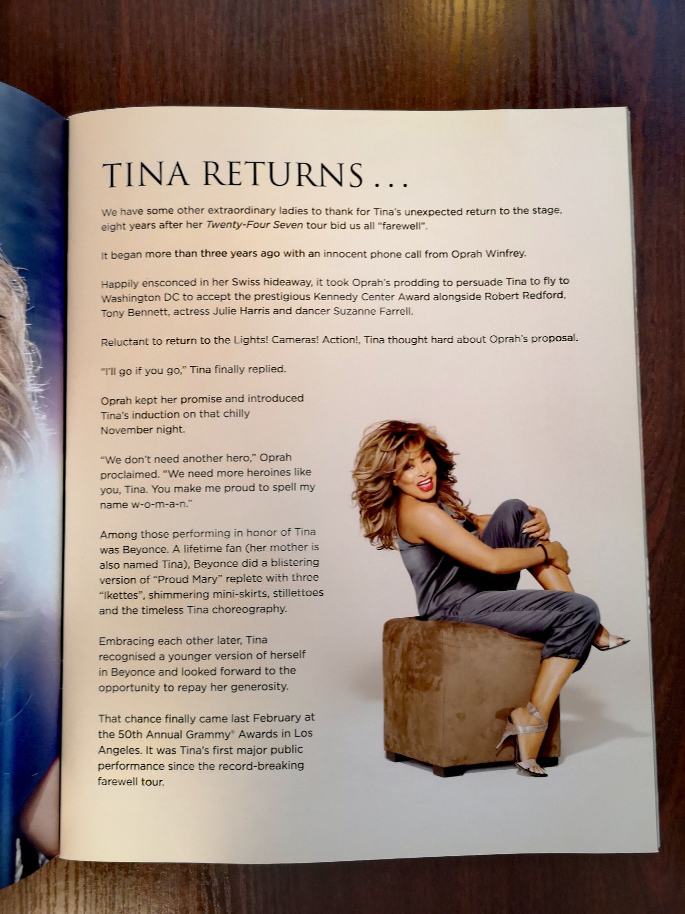 Tina Turner tour book- koncertowy album z okazji trasy 2008/2009