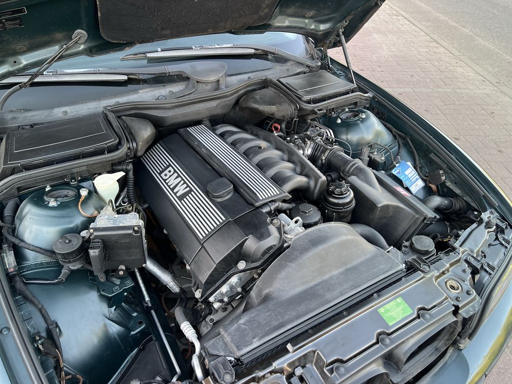 Bmw e39 520i automat zdrowa