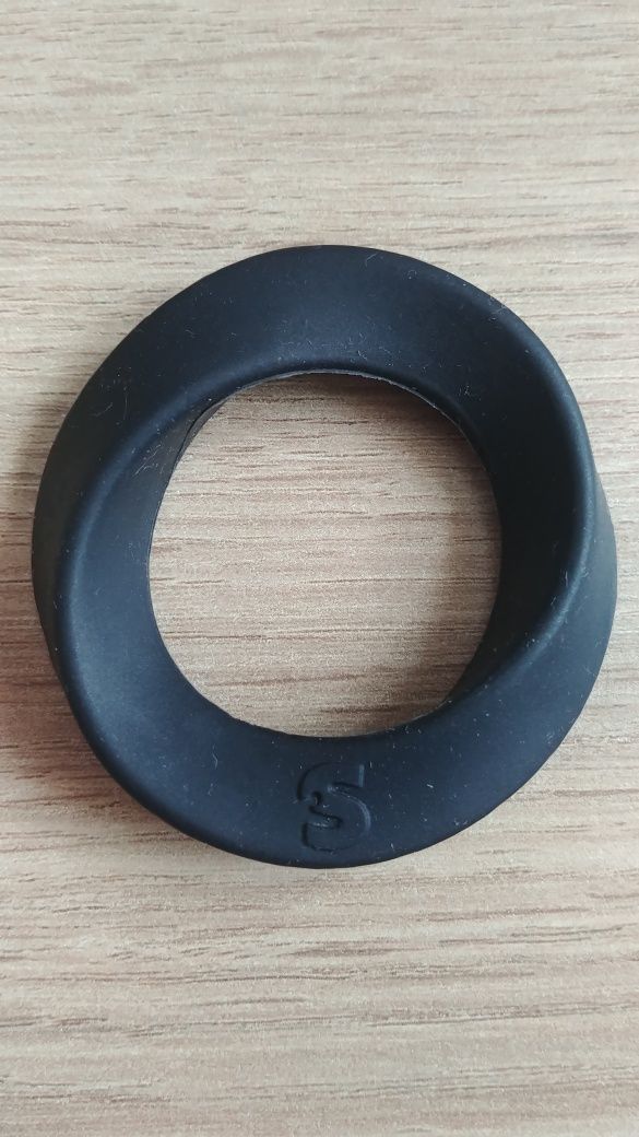 Ring erekcyjny stalowy i silikonowy