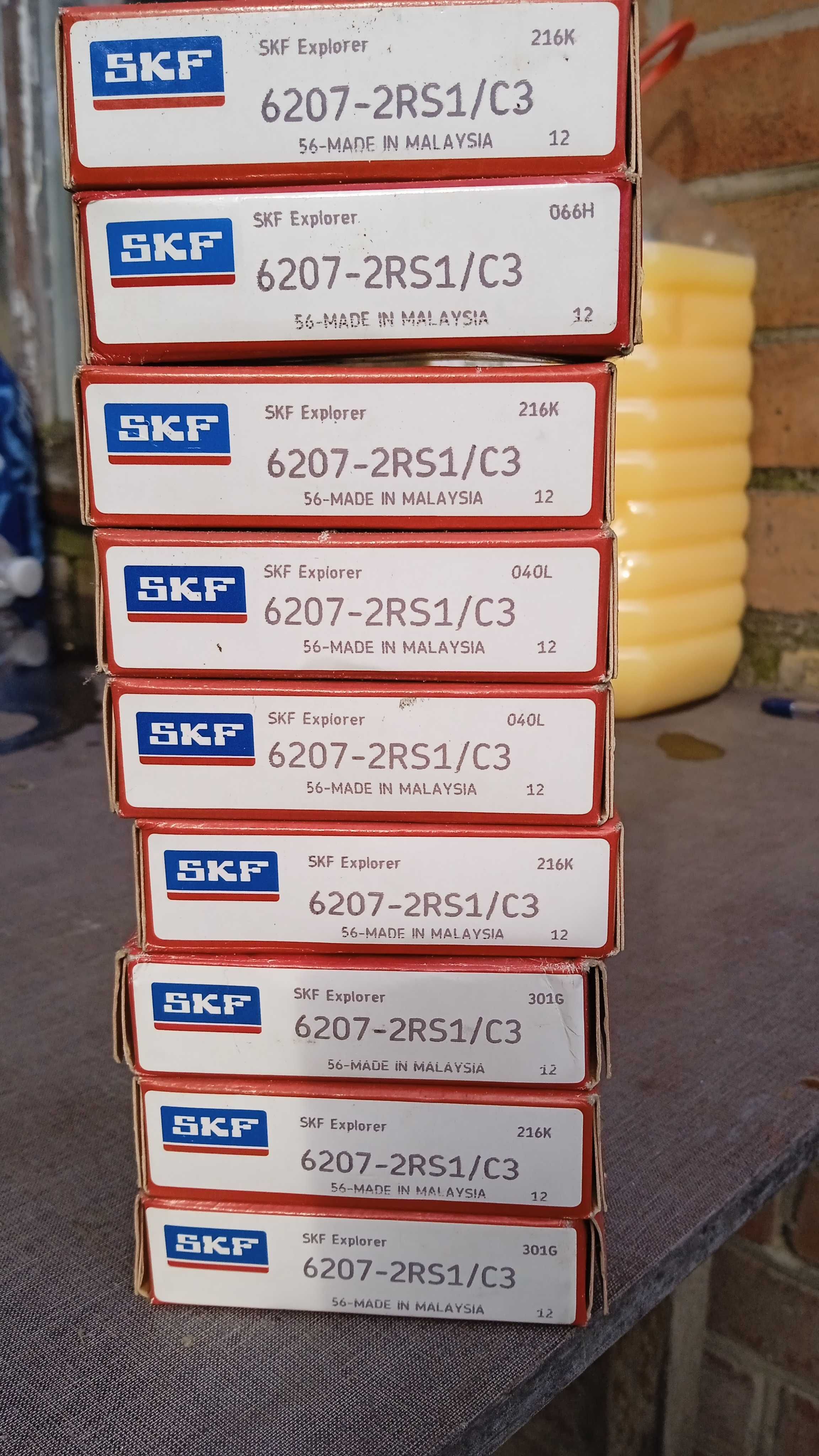 Продам підшипники  SKF 6207-2RS1-C3