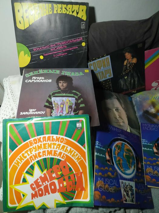 Пластинки ссср 12 шт 1 лотом