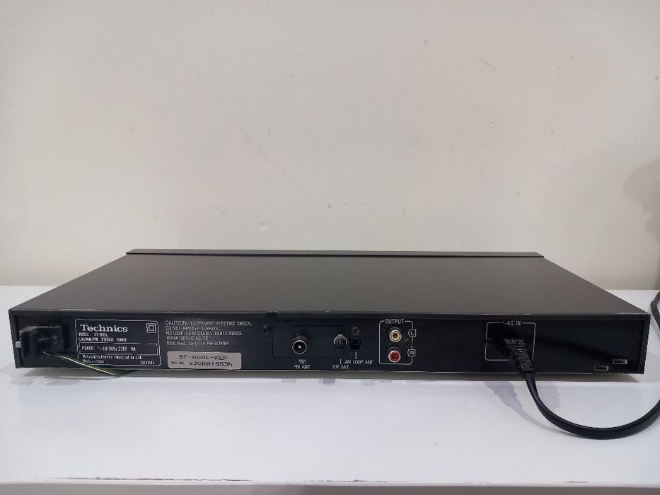 Sprzedam Tuner TECHNICS ST600L