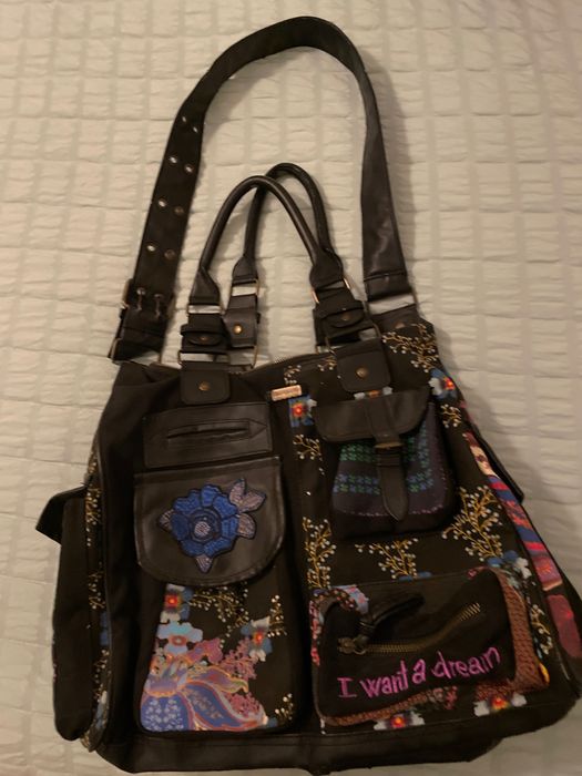 Vendo um saco marca Desigual bom estado