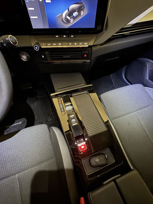 OPEL ASTRA 100% ELETRICA 2024