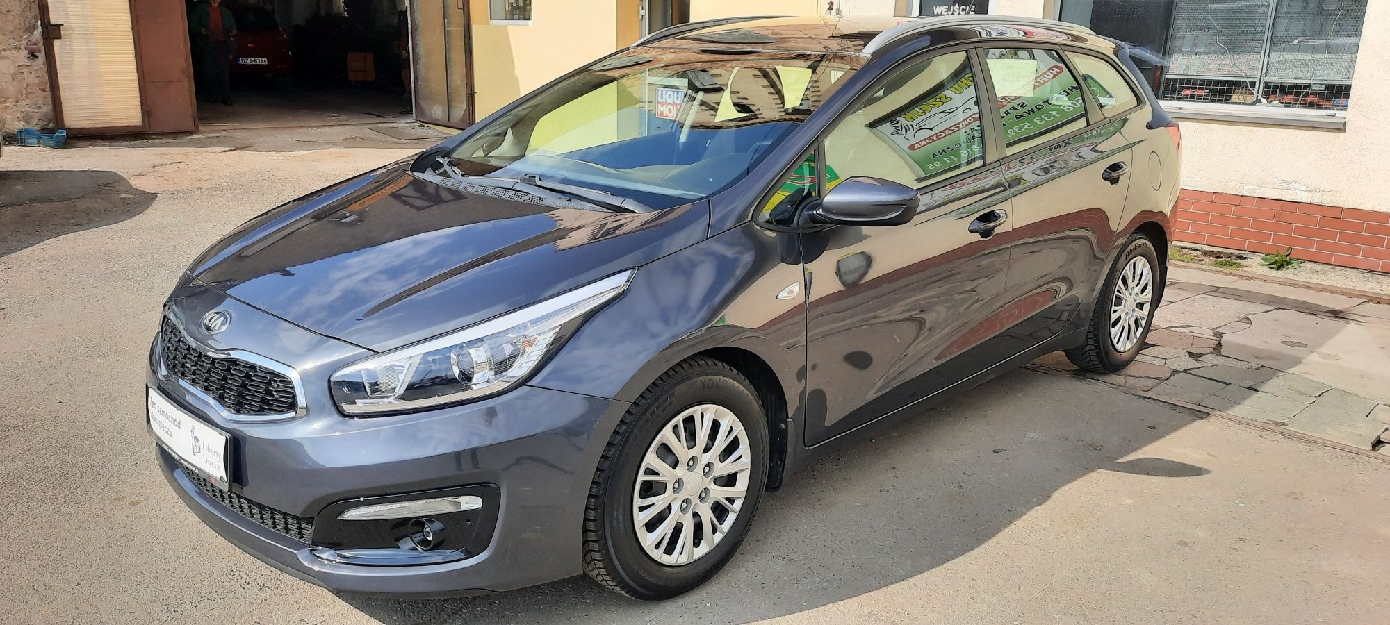 KIA CEE'D kombi 1,4 Benzyna  101KM Sprowadzona i Już zarejestrowana