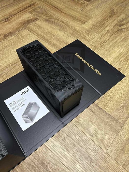 Intel NUC 12 Extreme Kit i7-12700