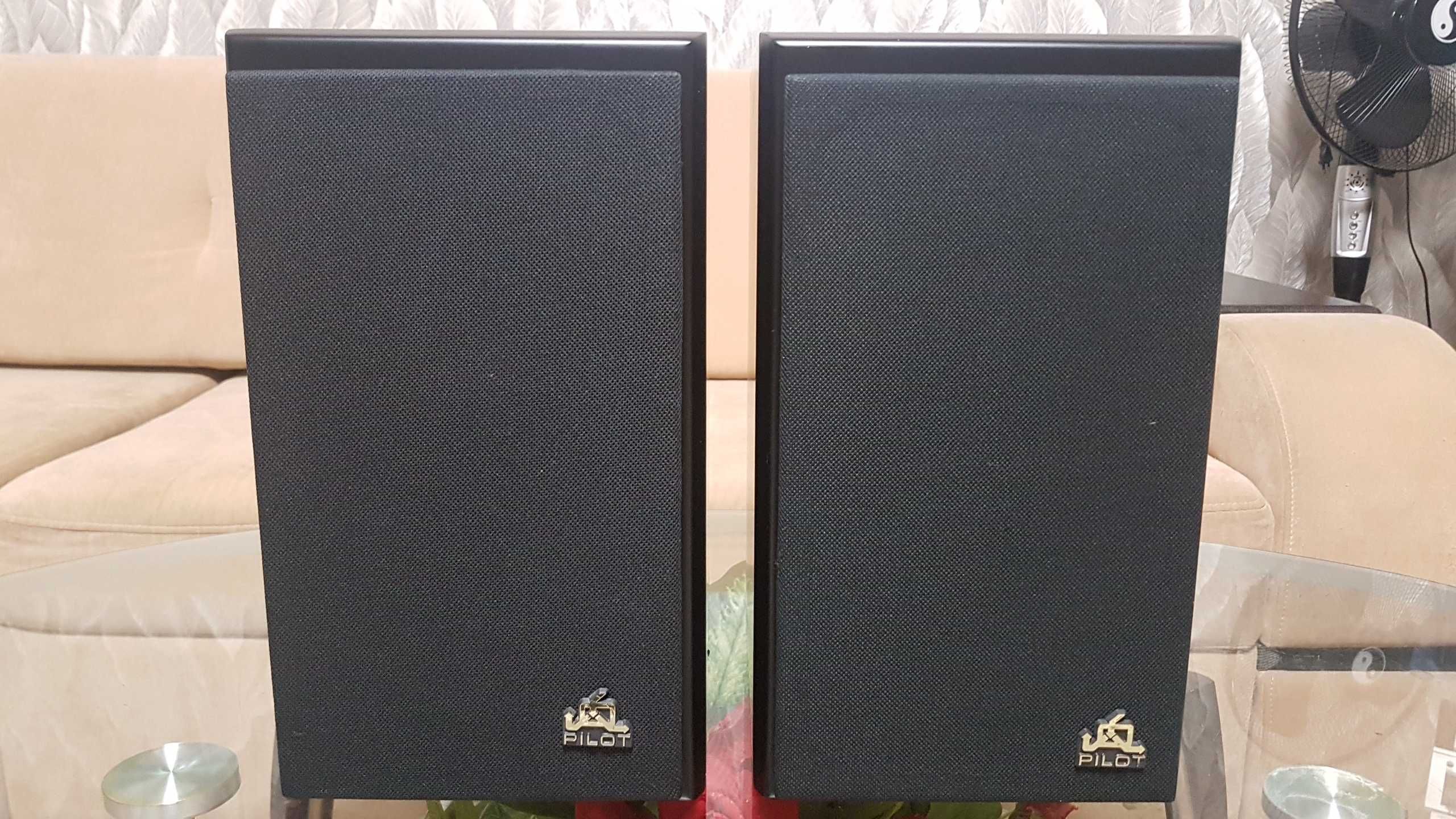 Акустика Pilot M-1 2-Way/Bass Reflex/ Hi-Fi  made in Walluf/W.Germany