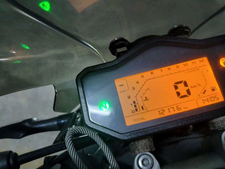 Mota rkf 125 mota como nova sem riscos sem quedas com alguns extras