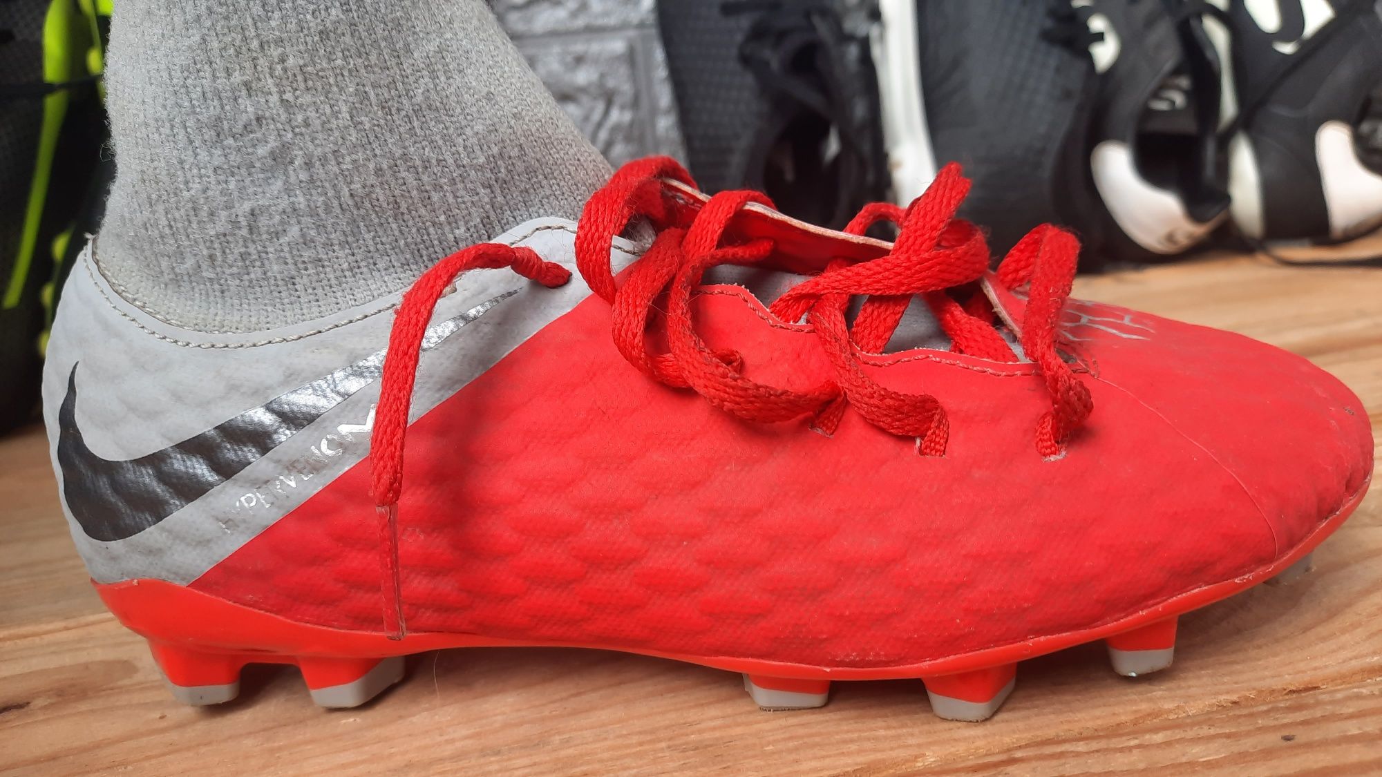 Продам бутси  NiKE з носком ,puma,,Sondico