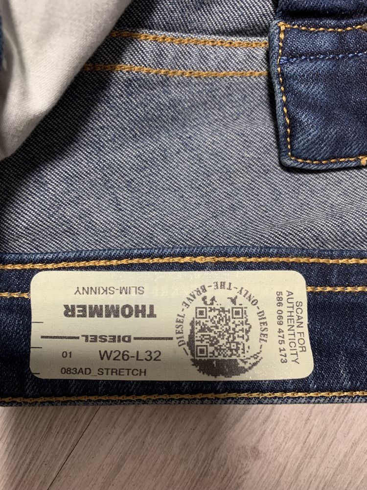 Продам женские джинсы Diesel. Размер 26:32.