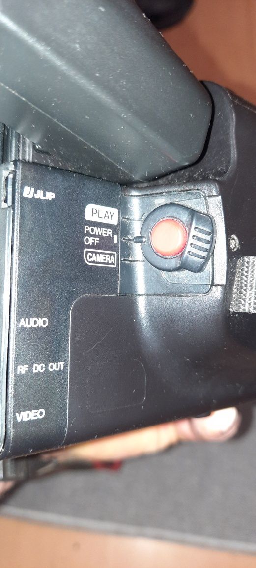 Kamera JVC GR-AX480E