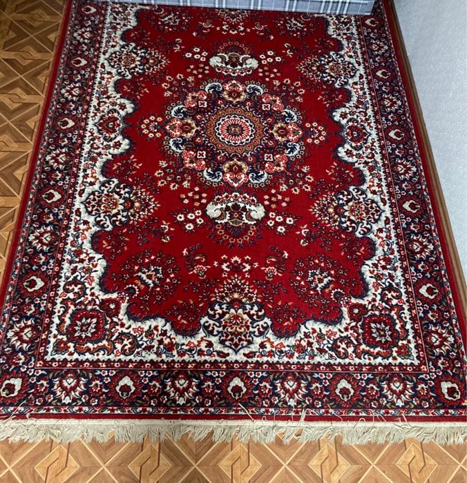 Килим для підлоги. Самовивіз.
