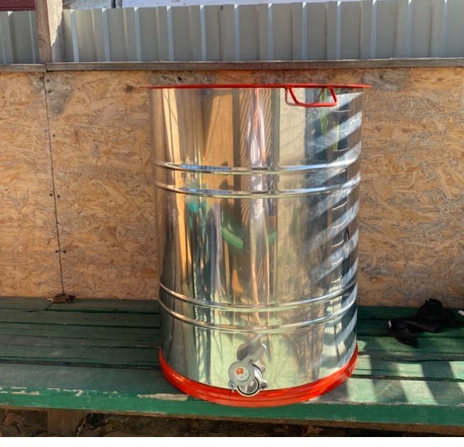 Продамо медогонку