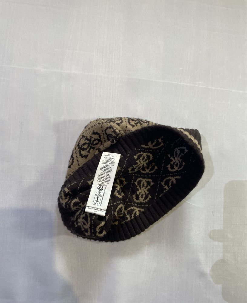 Шапка guess оригінал