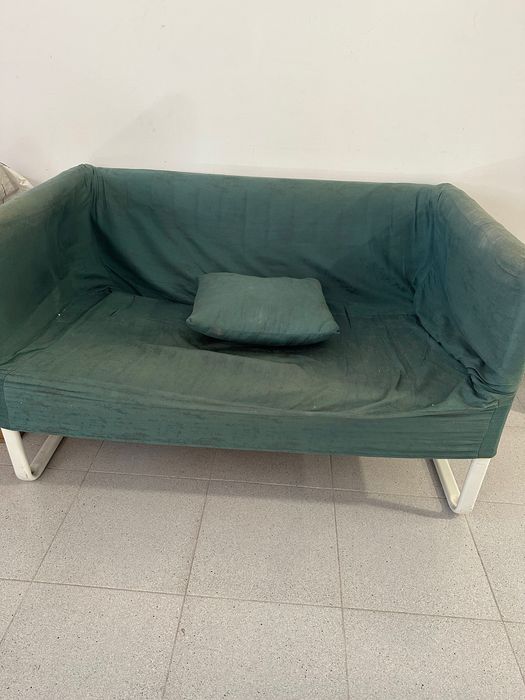Sofá com forra do ikea