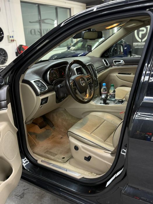 Jeep Grand Cherokee 3.0 CRD Overland Bi Xenon Led Pneum Navi Zamiana