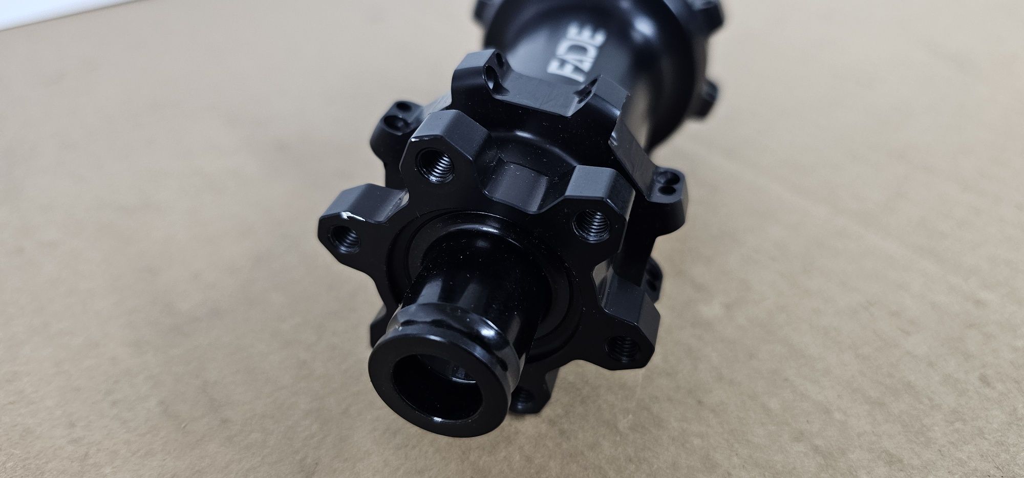 Nowa. Tylna Piasta Newmen Fade MTB